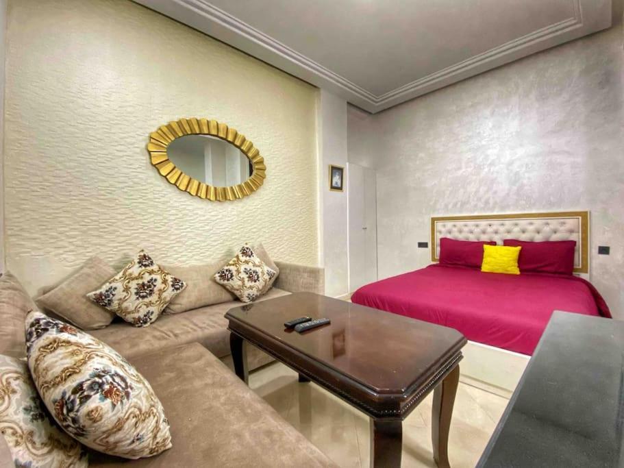 Velasquez Appart Hotel 4 Tanger Luaran gambar